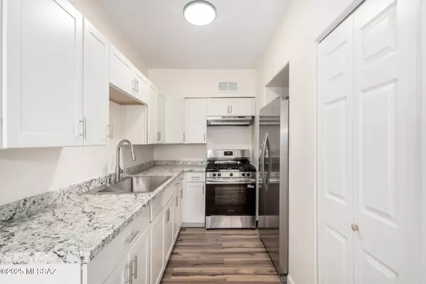 Tucson, AZ 85706,856 W Wedwick Street