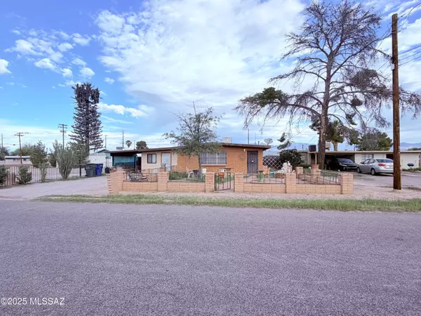 5911 E 30th Street, Tucson, AZ 85711