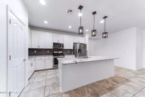 Marana, AZ 85653,11726 W Boll Bloom Drive