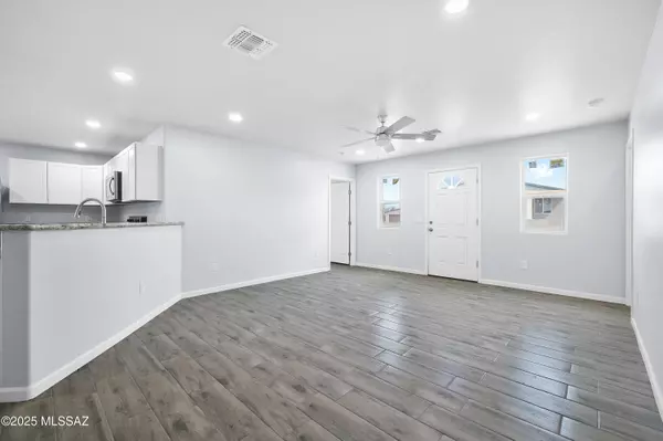 Vail, AZ 85641,115 S Richmond Drive