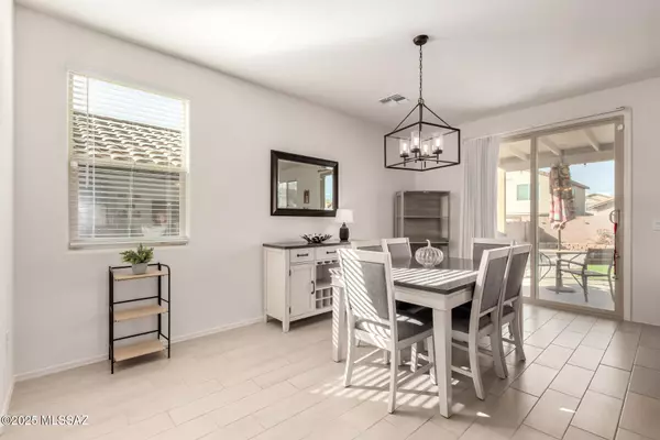 Vail, AZ 85641,11989 E Chamrod Drive