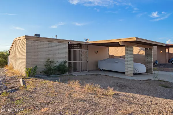 Tucson, AZ 85741,7003 N Starview Drive