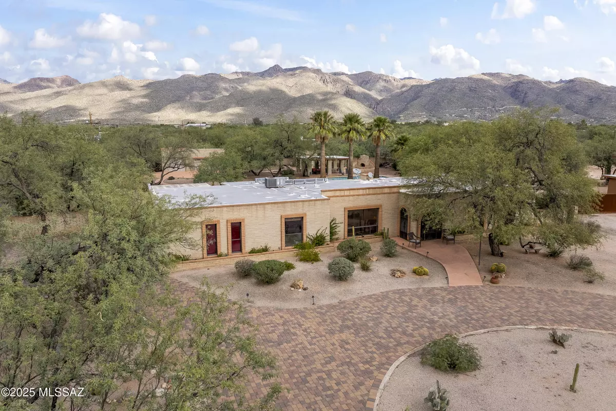 Tucson, AZ 85749,11101 E Calle Vaqueros