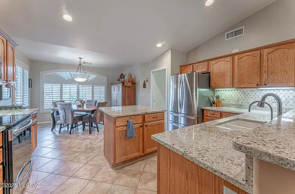 Green Valley, AZ 85614,976 N Night Heron Drive
