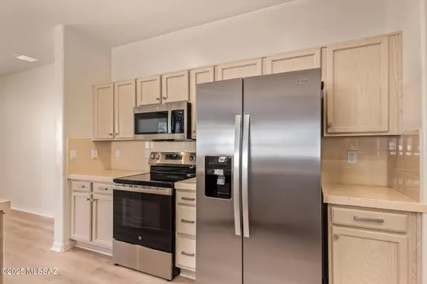 Green Valley, AZ 85614,496 W Knotwood Street