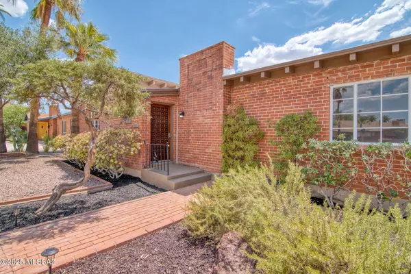 Tucson, AZ 85711,3910 E Calle De Jardin