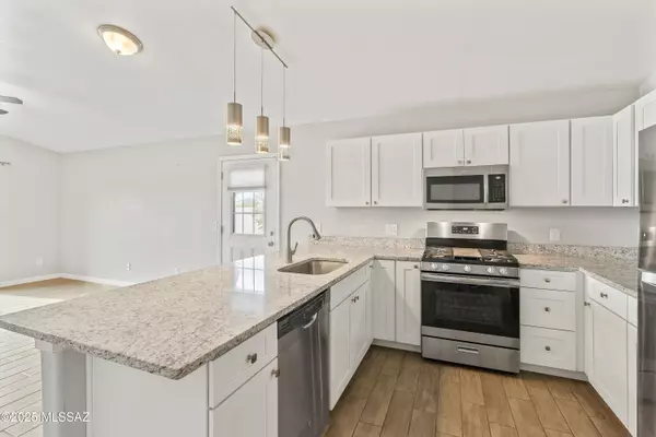 Oro Valley, AZ 85755,13201 N Classic Overlook Court