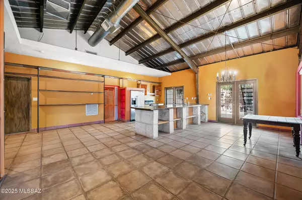 Tucson, AZ 85713,2010 S 4th Avenue