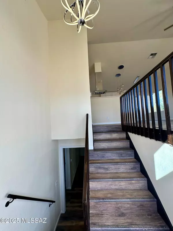 Tucson, AZ 85742,2770 W Camino De Las Grutas