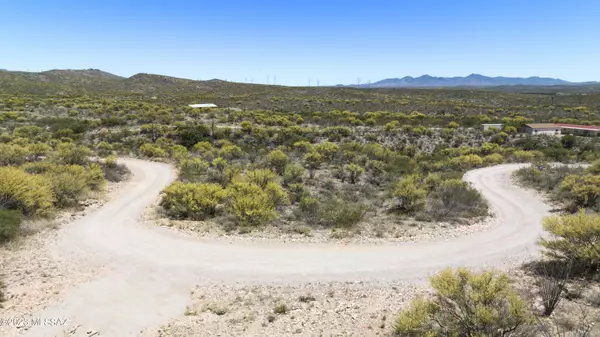 Vail, AZ 85641,15515 E Rough Road