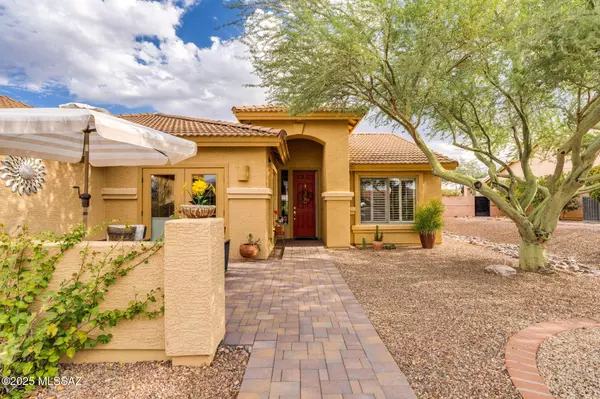 Green Valley, AZ 85614,1821 E Redstart Road