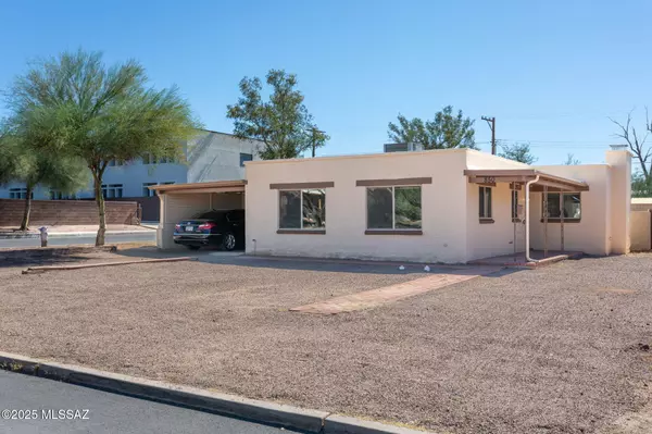850 E Seneca Street, Tucson, AZ 85719