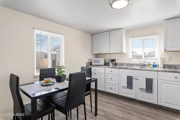 Tucson, AZ 85705,3000 N Romero Road #C7