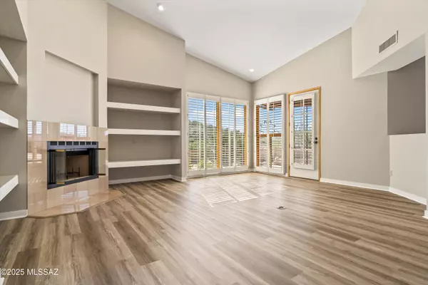 Tucson, AZ 85750,5640 E Circulo Terra