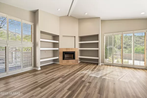 Tucson, AZ 85750,5640 E Circulo Terra