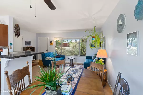 Tucson, AZ 85712,4807 E Helen Street