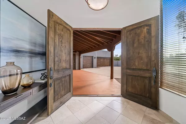 Tucson, AZ 85716,645 S Via Golondrina