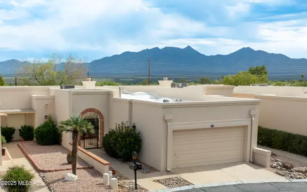 357 S Placita La Paz, Green Valley, AZ 85614