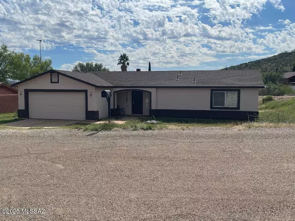 437 Camino Hombre De Oro, Rio Rico, AZ 85648