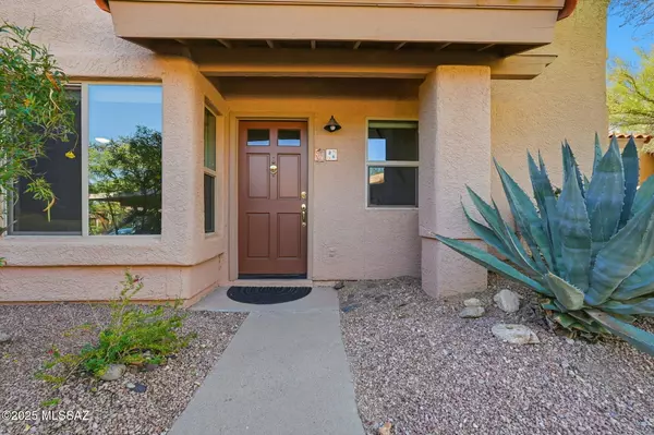 Tucson, AZ 85718,7601 N Calle Sin Envidia  #APT 28