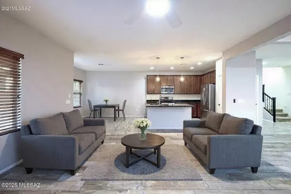 Tucson, AZ 85743,8743 N Norway Spruce Road