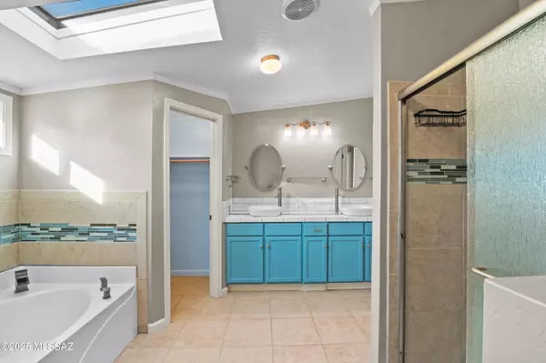 Tucson, AZ 85743,9011 N Valgrind Lane