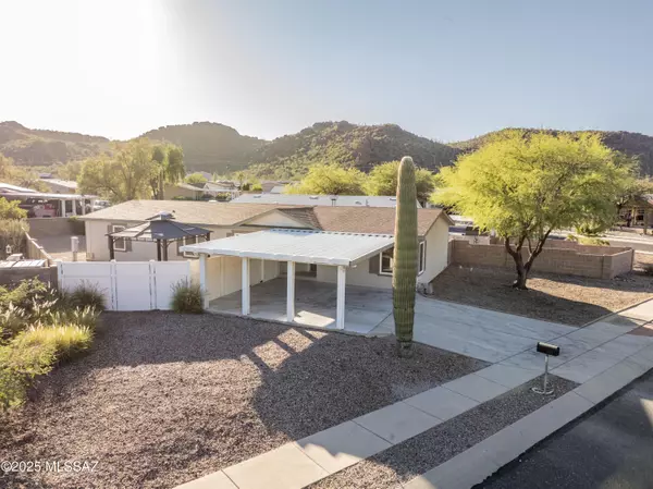 Tucson, AZ 85743,9011 N Valgrind Lane