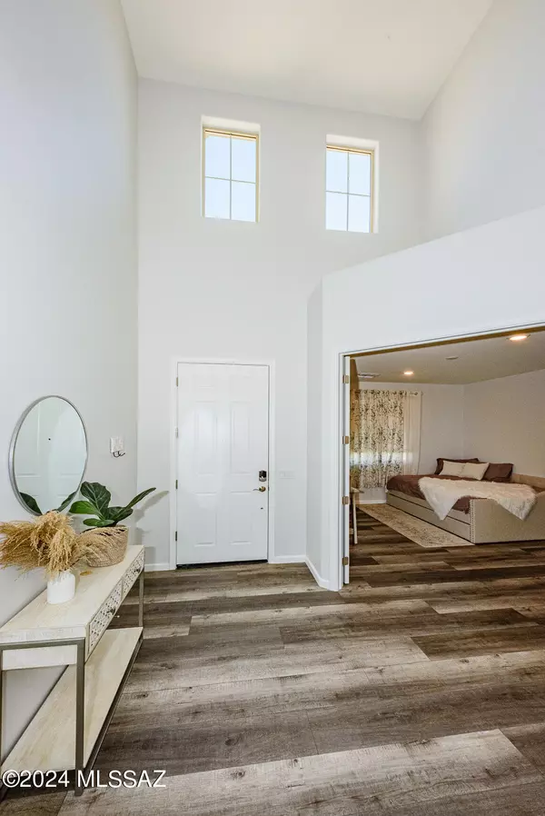 Tucson, AZ 85756,6820 E Via Arroyo Largo