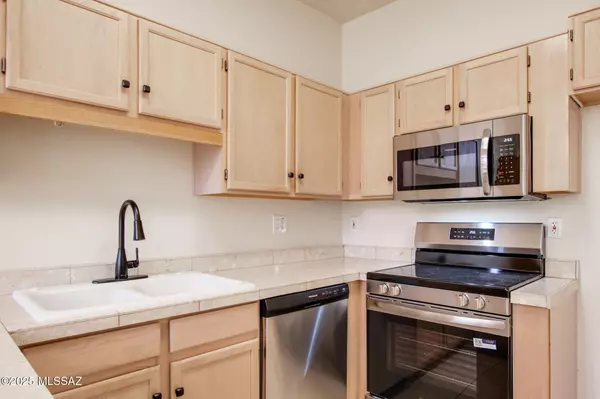 Green Valley, AZ 85614,1809 N Rio Yaqui