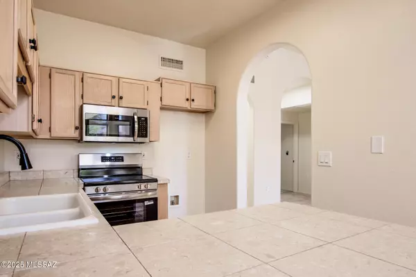 Green Valley, AZ 85614,1809 N Rio Yaqui