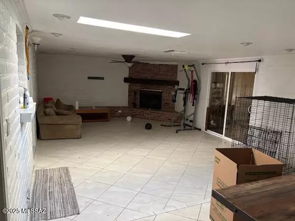 Tucson, AZ 85711,715 N Belvedere Avenue