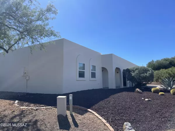 Green Valley, AZ 85614,903 S Las Lomas Circle