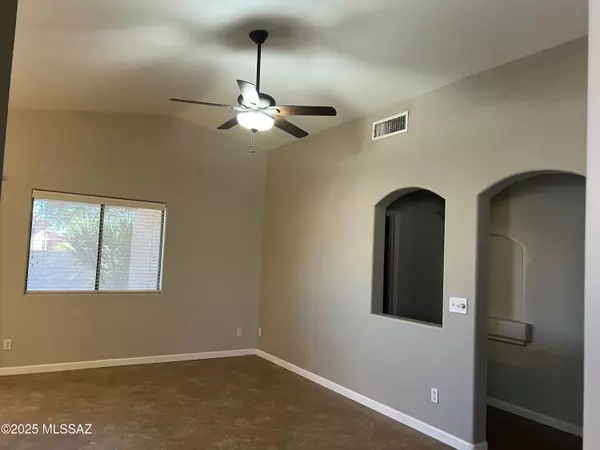 Tucson, AZ 85743,6592 W Wenden Way