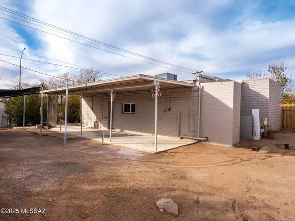 402 E Pennsylvania Drive, Tucson, AZ 85714