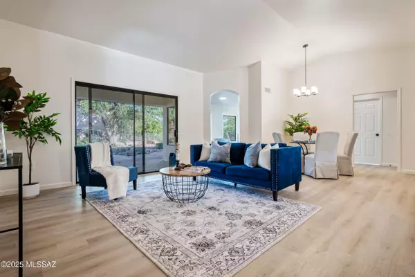 Oro Valley, AZ 85755,14660 N Flagstone Drive