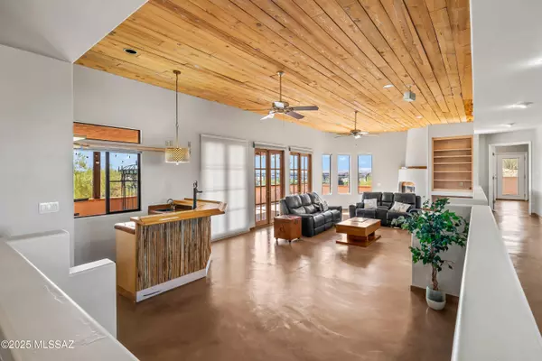 Tucson, AZ 85704,30 W Stone Loop