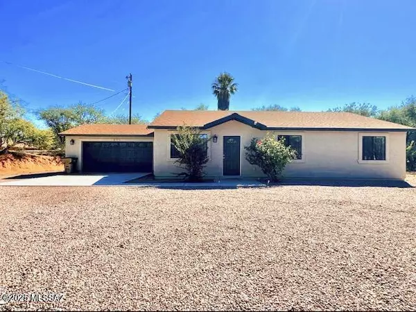 895 Calle Alabastro, Rio Rico, AZ 85648