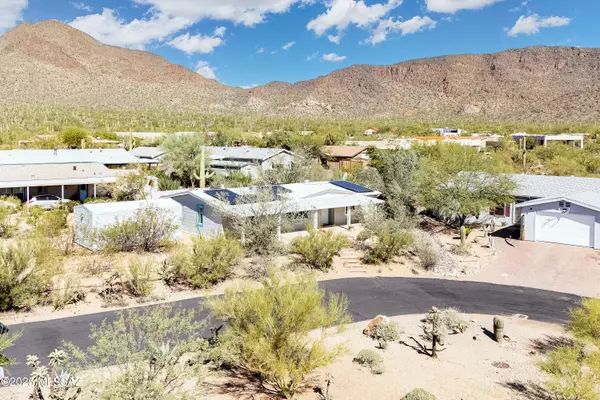 2081 S Diamond Bar Lane, Tucson, AZ 85713