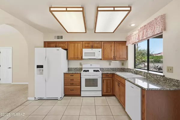 Oro Valley, AZ 85755,14312 N Alamo Canyon Drive