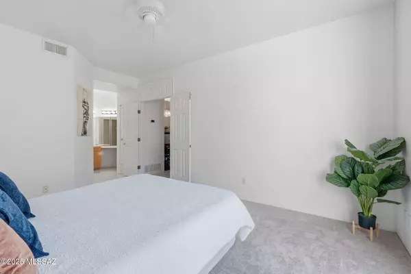 Tucson, AZ 85718,6353 N Vuelta Tajo #169