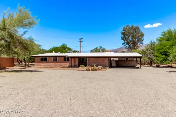 Tucson, AZ 85715,2509 N Indian Ridge Drive