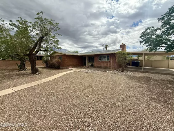 Tucson, AZ 85710,2045 S Avenida Planeta