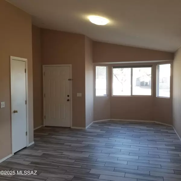 Tucson, AZ 85746,2017 W Via Tierra Santa