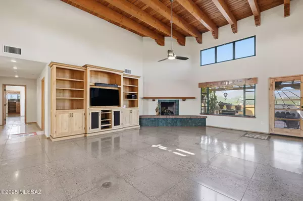 Tucson, AZ 85735,5610 W Michigan Street