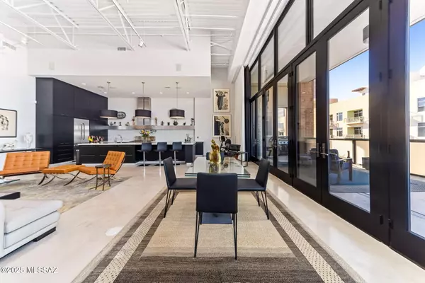 Tucson, AZ 85701,44 E Broadway #401,402