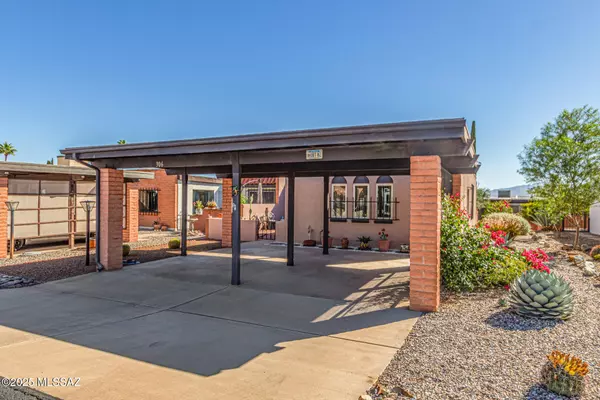 Green Valley, AZ 85614,306 N Calle Del Diablo