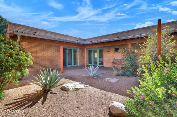 Tucson, AZ 85719,3208 N Avia Ricca Pl