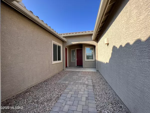 Tucson, AZ 85742,10861 N Cactus Point Drive