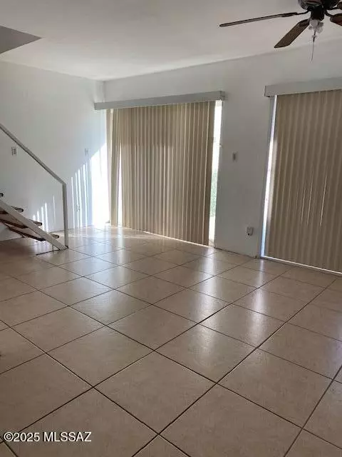 Tucson, AZ 85713,1439 S Jones Boulevard #D5