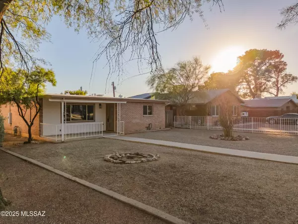 Tucson, AZ 85716,2636 E 5th Street